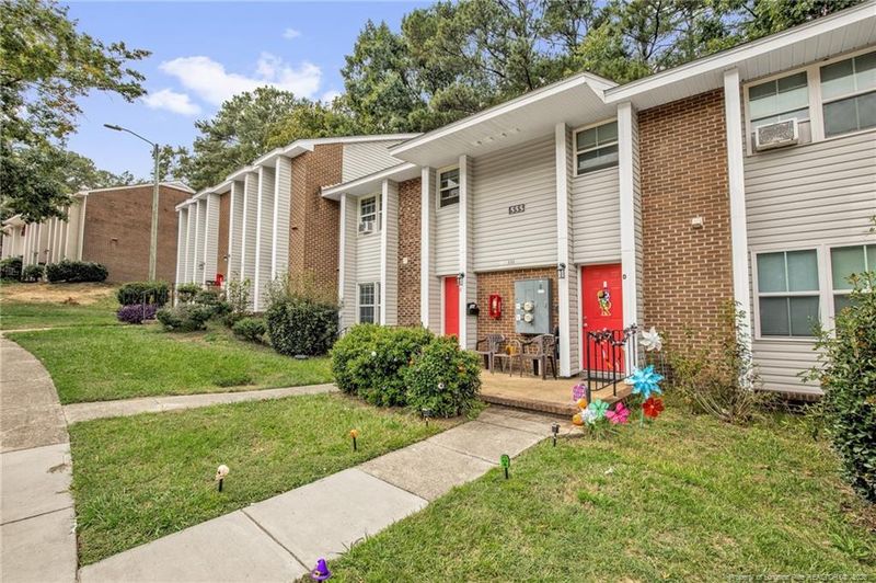 555 Winding Creek Rd #C, Fayetteville, NC 28305