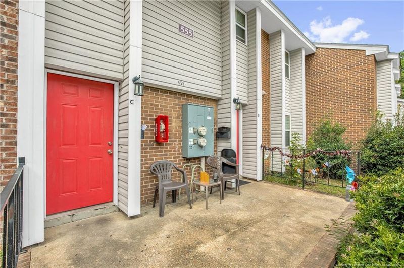 555 Winding Creek Rd #C, Fayetteville, NC 28305