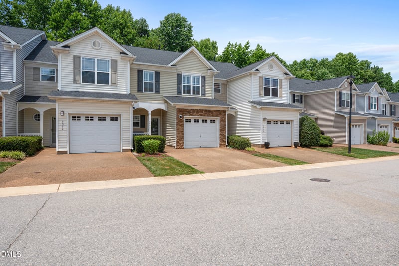 5552 Nur Ln, Raleigh, NC 27606
