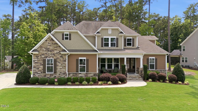 556 Rockport Dr, Clayton, NC 27527