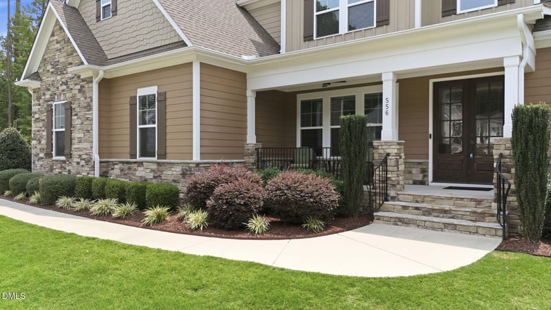 556 Rockport Dr, Clayton, NC 27527