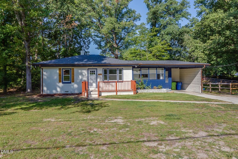 556 Rose Ln, Raleigh, NC 27610