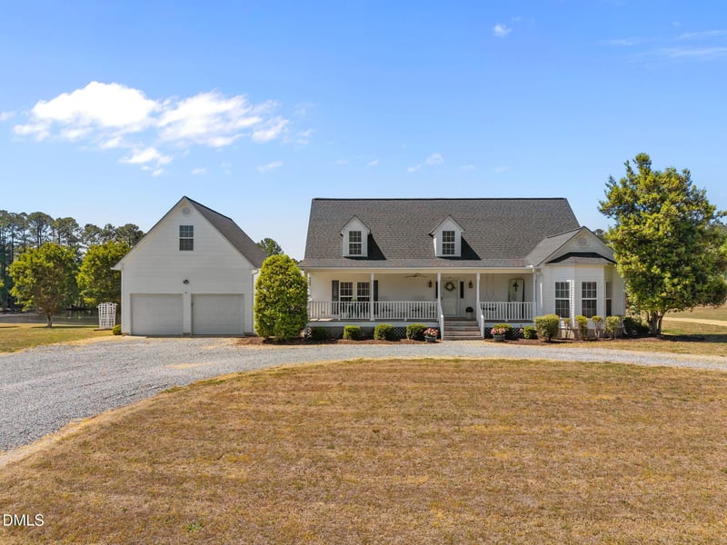557 Olives Chapel Rd, Apex, NC 27502