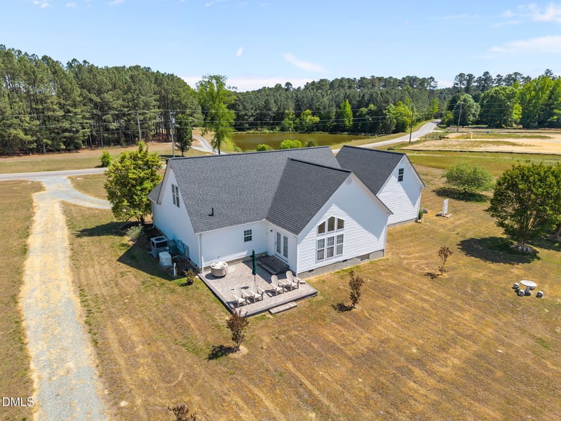 557 Olives Chapel Rd, Apex, NC 27502