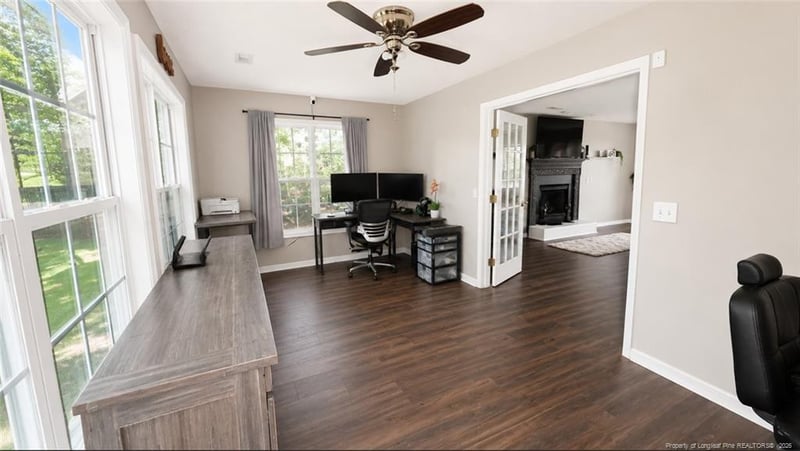 56 Mountain View Dr, Sanford, NC 27332