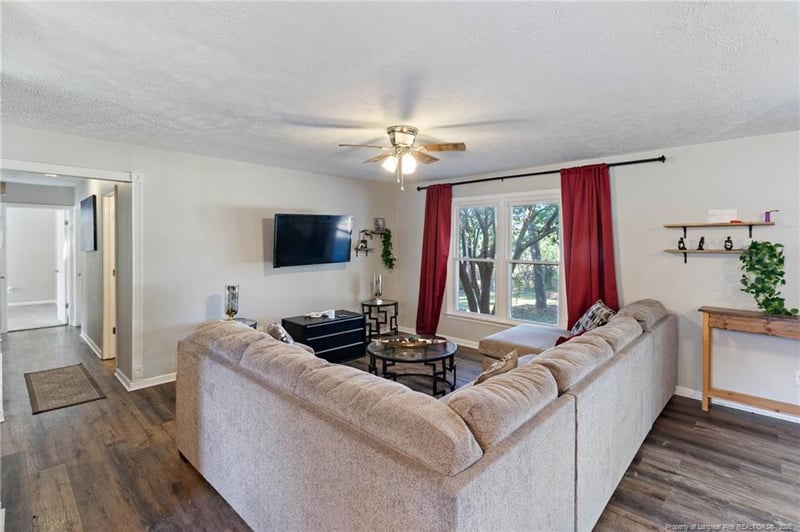 5601 Blythewood Ln, Fayetteville, NC 28311
