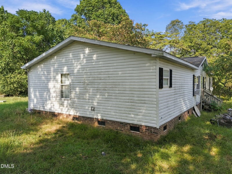 561 Schloss Rd, Louisburg, NC 27549