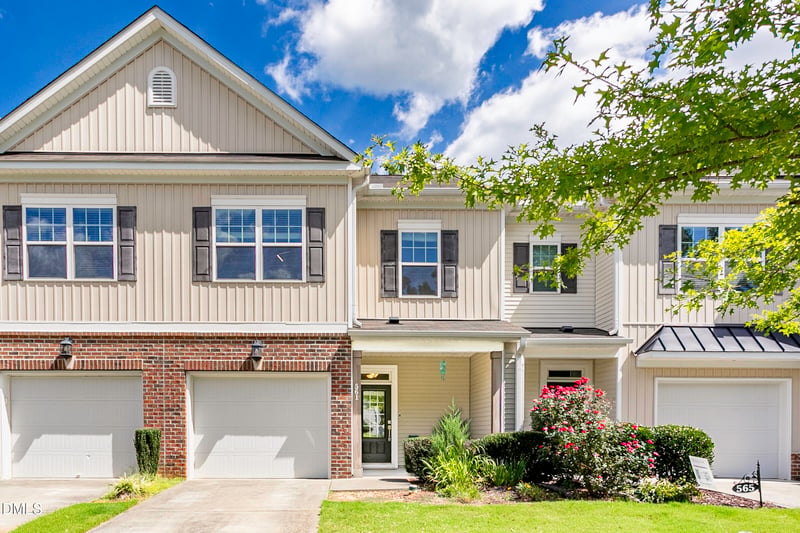 561 Summit Trail Dr, Hillsborough, NC 27278