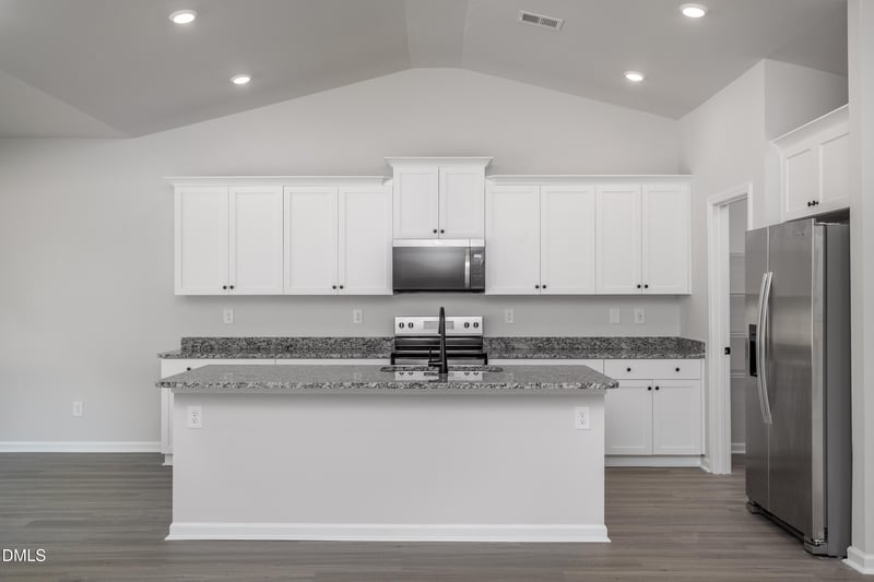 562 Chedworth Dr, Angier, NC 27501