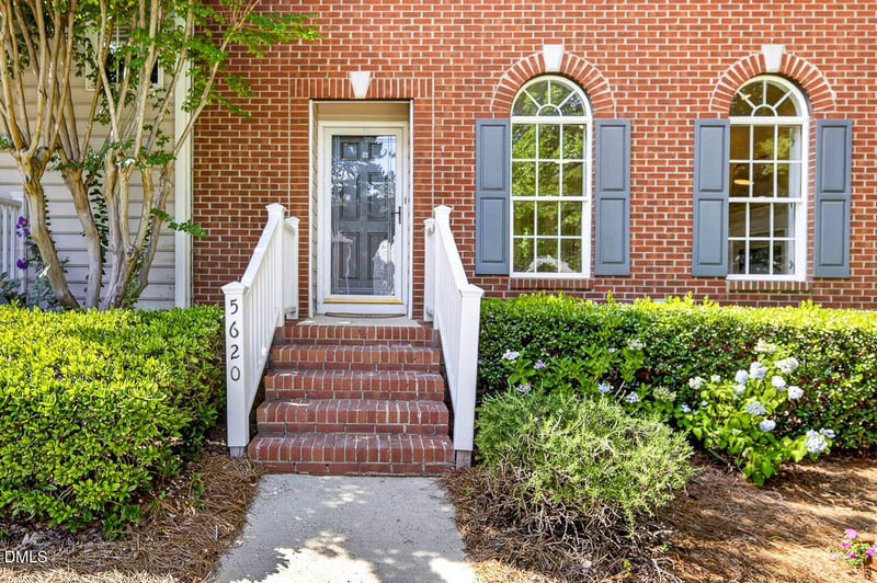 5620 Slide Rock Ln, Raleigh, NC 27613