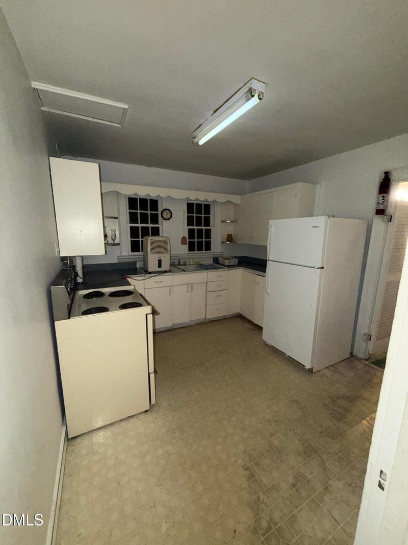 5625 Fixit Shop Rd, Wake Forest, NC 27587