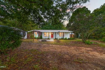 5628 River Rd, Fuquay Varina, NC 27526