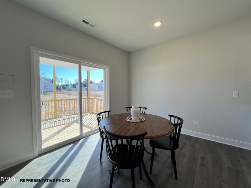 563 E Clydes Point Way, Wendell, NC 27591