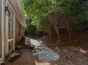 5674 Hamstead Crossing, Raleigh, NC 27612