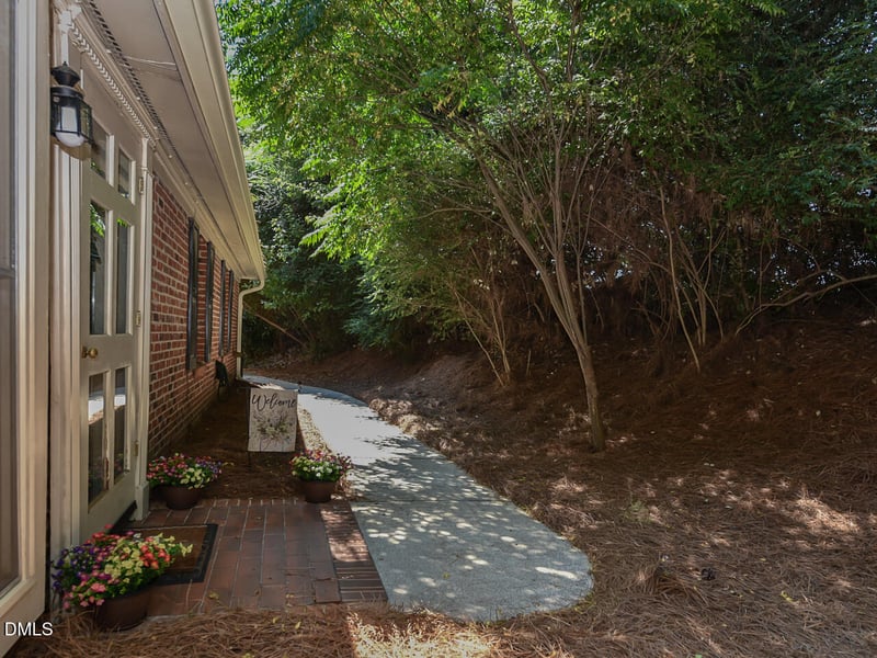 5674 Hamstead Crossing, Raleigh, NC 27612