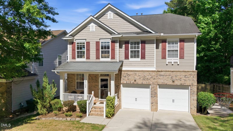 5702 Orchard Beach Ln, Raleigh, NC 27616