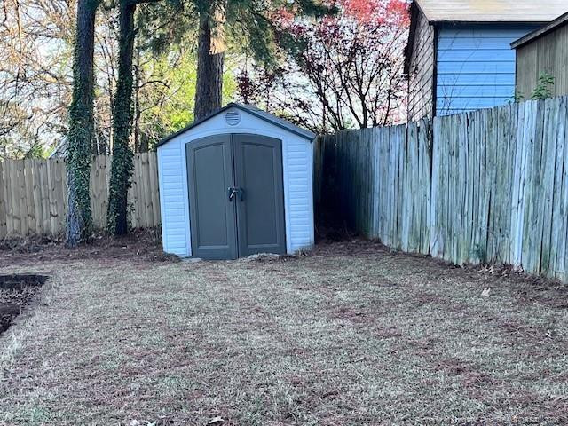 5705 Kingstree Dr, Fayetteville, NC 28304