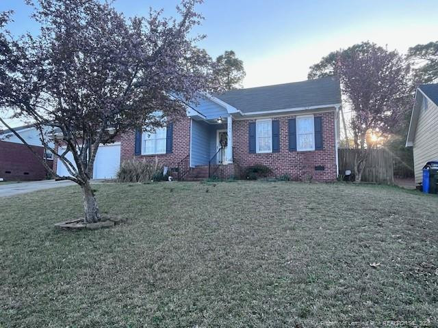 5705 Kingstree Dr, Fayetteville, NC 28304