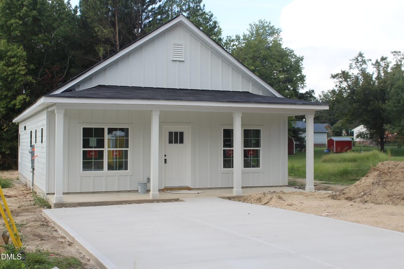 5705 Minter Ave, Sanford, NC 27332