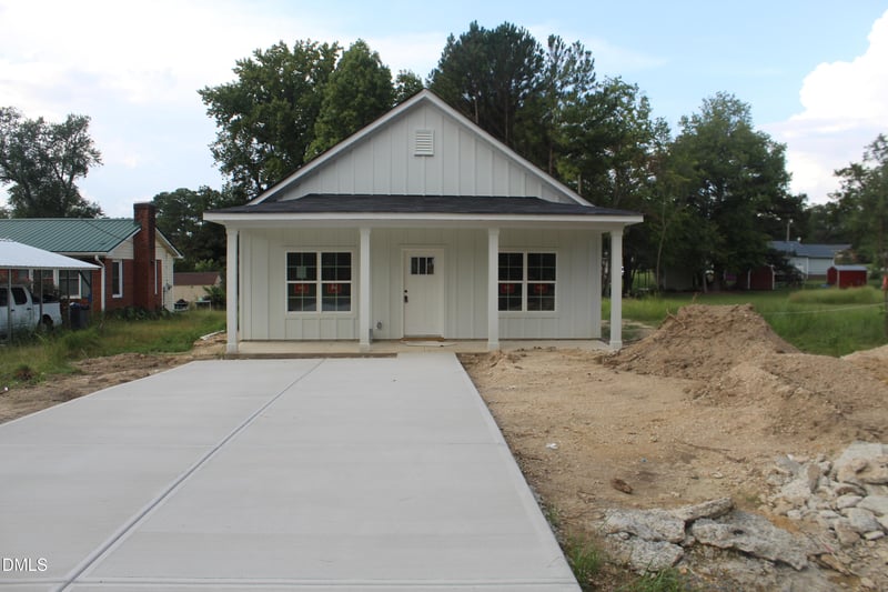 5705 Minter Ave, Sanford, NC 27332