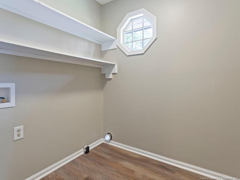 5707 Nassau Dr, Fayetteville, NC 28314