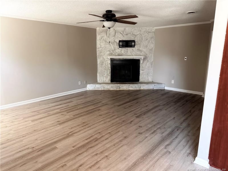 5717 Trevino St, Hope Mills, NC 28348