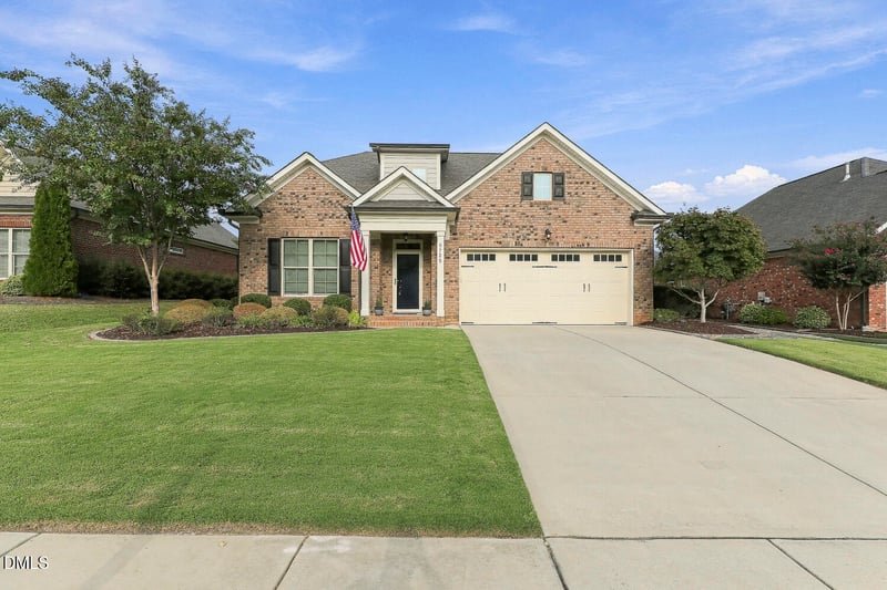 5725 Mizuno Dr, Fuquay Varina, NC 27526