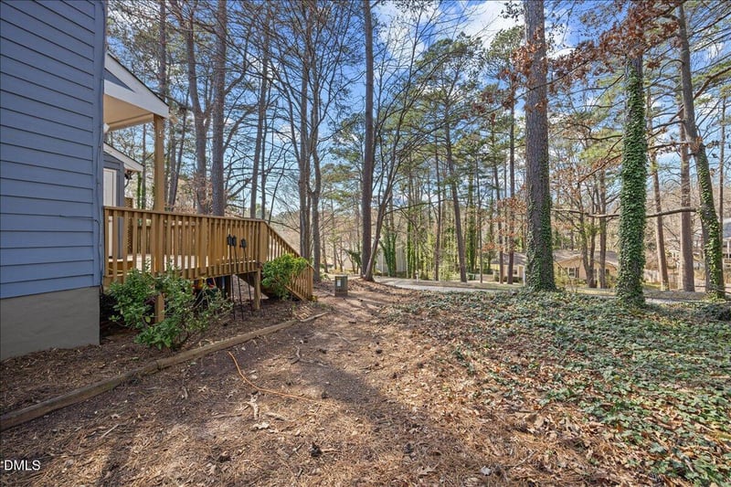 5725 Pool Side Dr, Raleigh, NC 27612