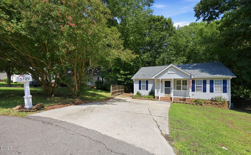 5729 Woof Pl, Knightdale, NC 27545