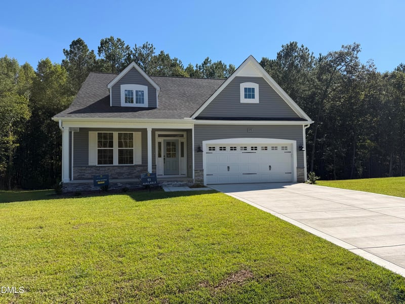 575 Grand Griffon Way, Lillington, NC 27546