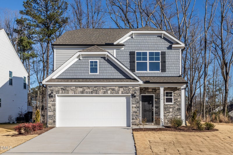 576 Highview Dr, Benson, NC 27504