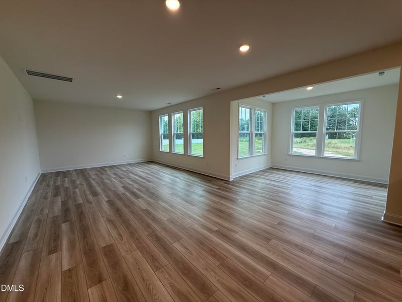 58 Biscayne Ct, Lillington, NC 27546