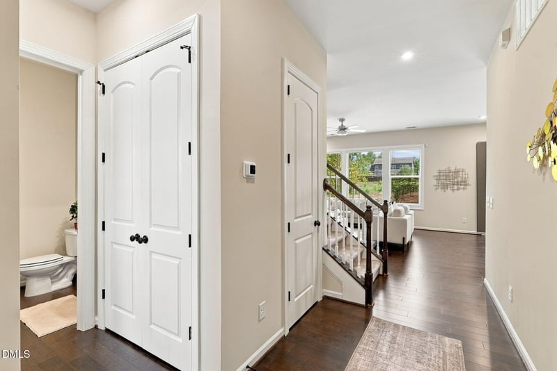 58 Comfort Ct, Fuquay Varina, NC 27526