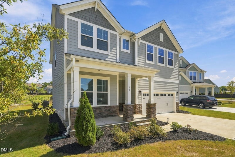 58 Comfort Ct, Fuquay Varina, NC 27526