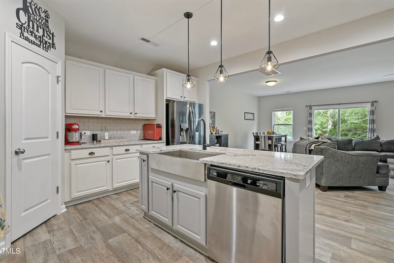 58 Willow Green Dr, Clayton, NC 27527