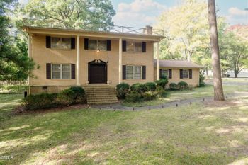 5803 Tomahawk Trl, Durham, NC 27712