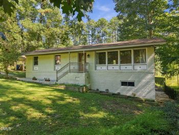 5812 Deblyn Ave, Raleigh, NC 27612
