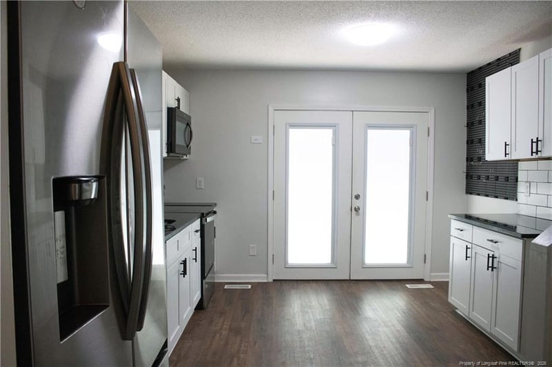 5839 Rivercroft Rd, Fayetteville, NC 28304