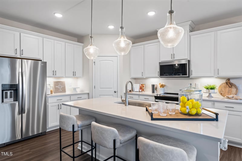 589 Providence Creek Dr, Fuquay Varina, NC 27526