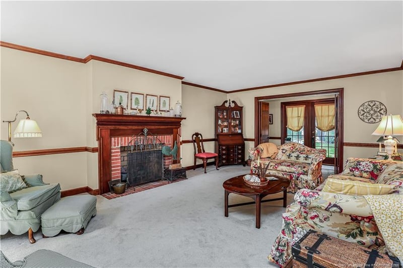 590 Stonington Dr, Fayetteville, NC 28311