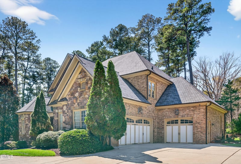 5901 Charleycote Dr, Raleigh, NC 27614