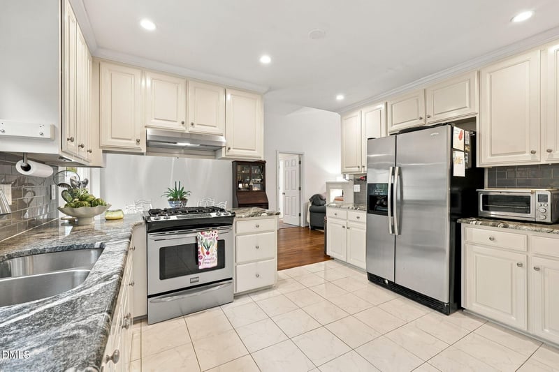 5916 Royal Coach Ct, Raleigh, NC 27612