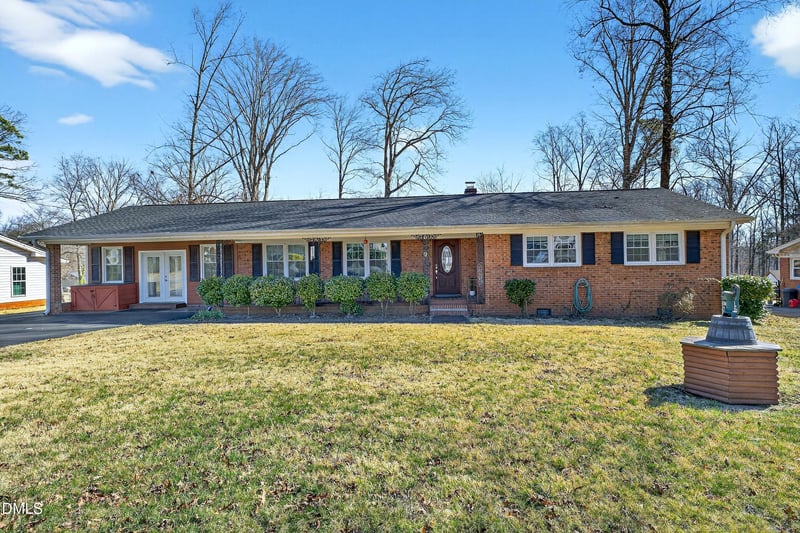 5931 S Sharon Dr, Raleigh, NC 27603
