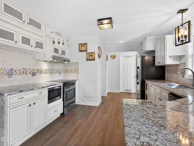 5931 S Sharon Dr, Raleigh, NC 27603
