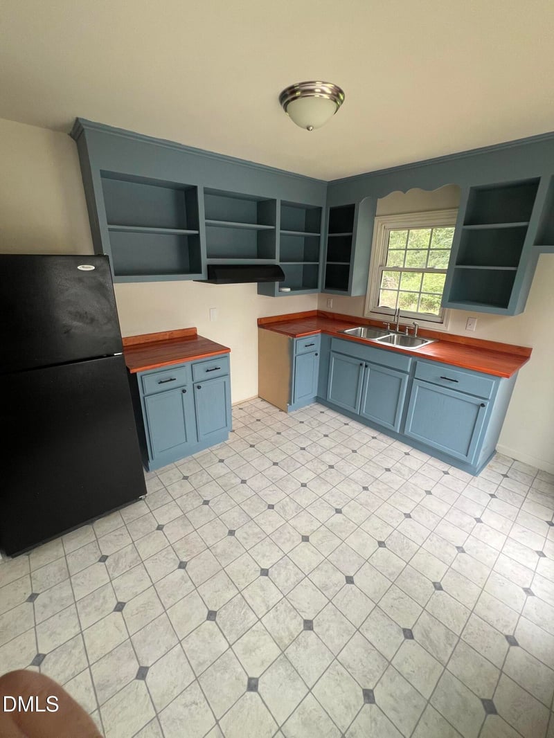 594 Robert Norris Rd, Roxboro, NC 27574