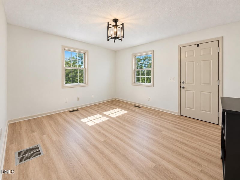 5945 Craig Rd, Durham, NC 27712