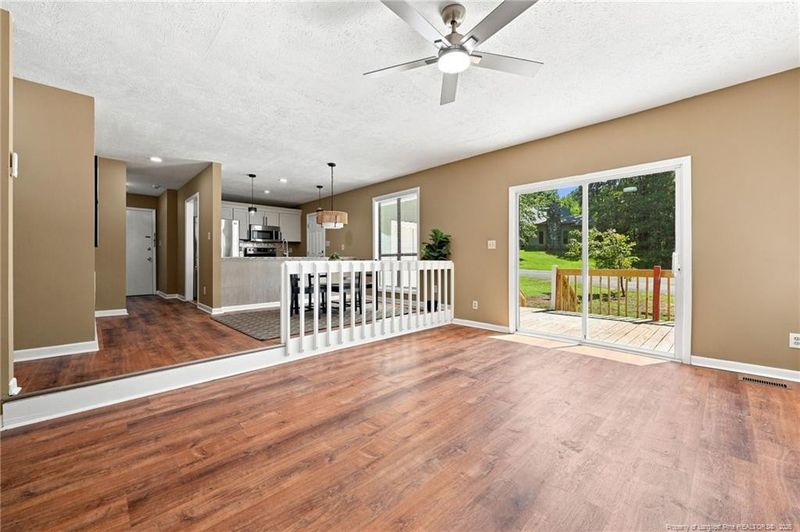 5956 Dalton Rd, Fayetteville, NC 28314
