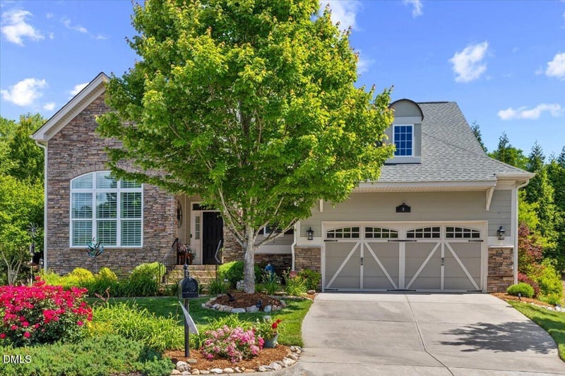 6 Beaufort Ct, Durham, NC 27713