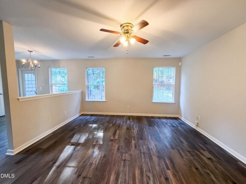 6 Crimson Clover Ct, Durham, NC 27704
