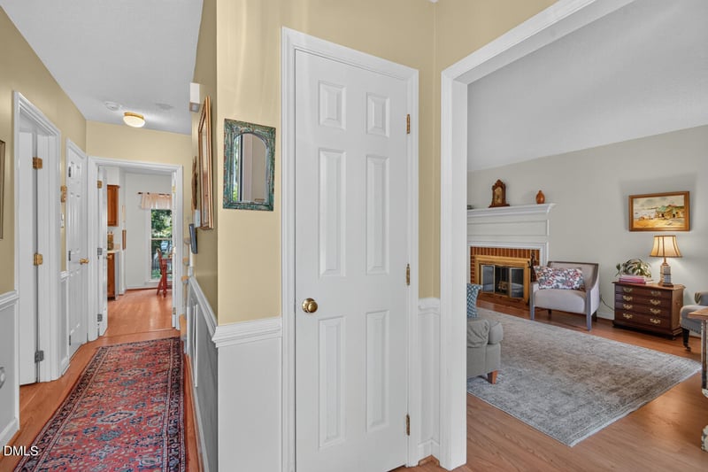 6 Haggis Ct, Durham, NC 27705